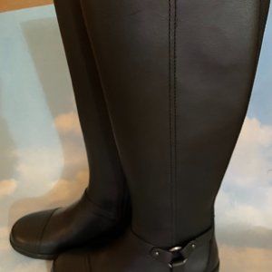 Clarks Women's Cheyn Lindie Knee High Boot- Size-5M- NWT